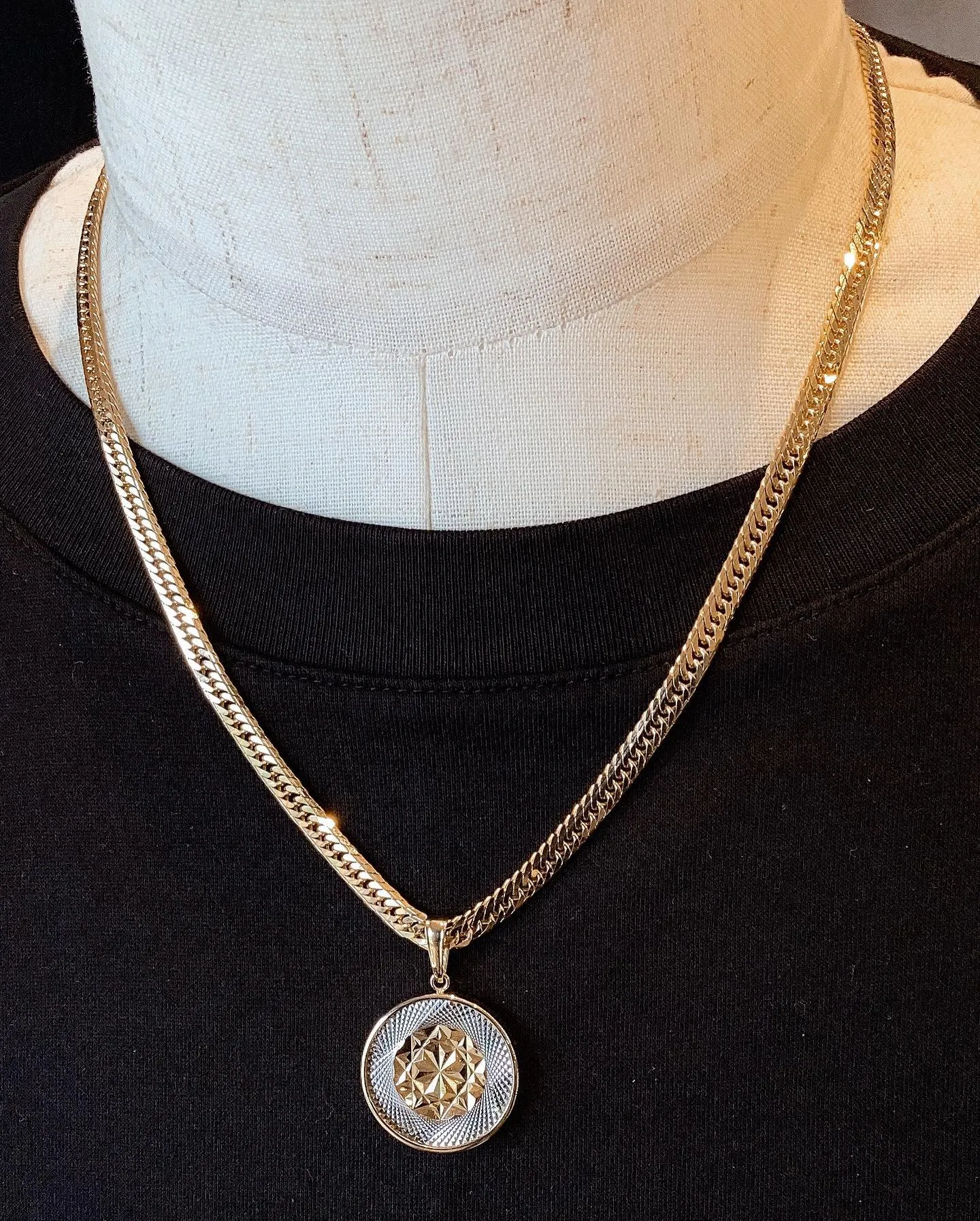 K18 ガラス付き ペンダント⁎⁺˳✧༚