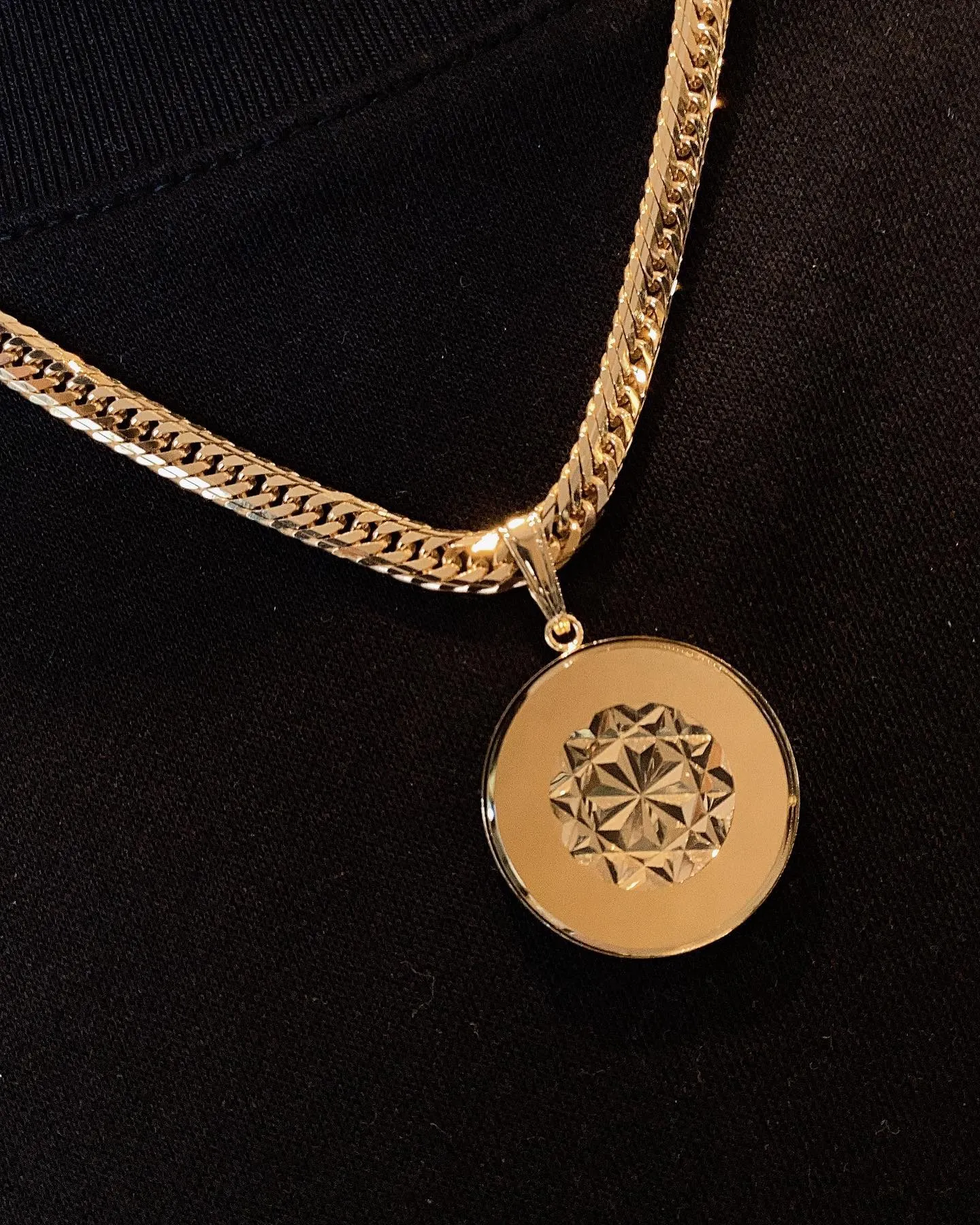 K18 ガラス付き ペンダント⁎⁺˳✧༚