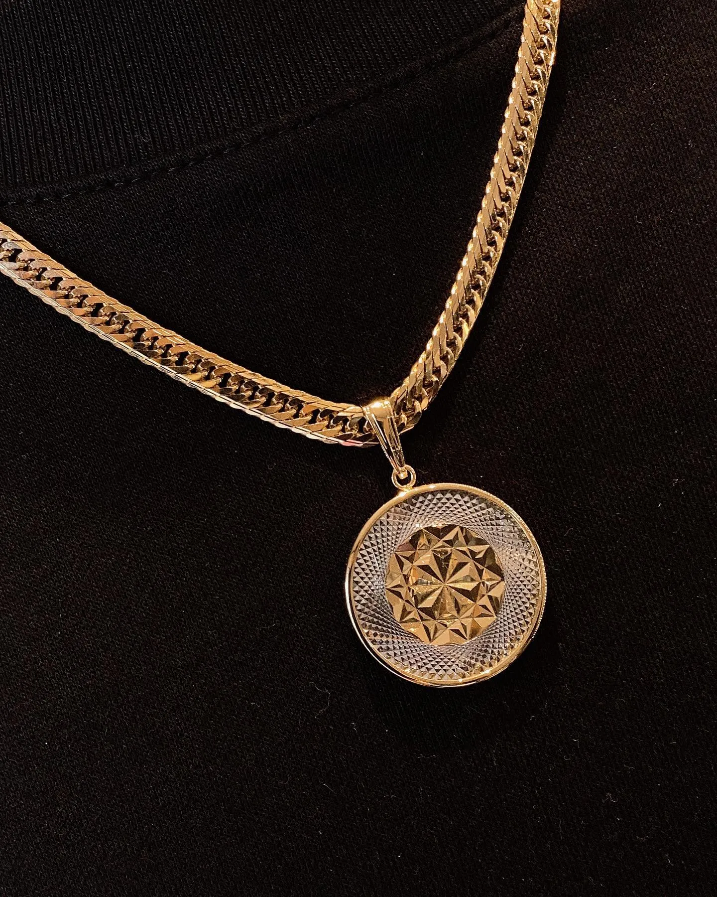 K18 ガラス付き ペンダント⁎⁺˳✧༚