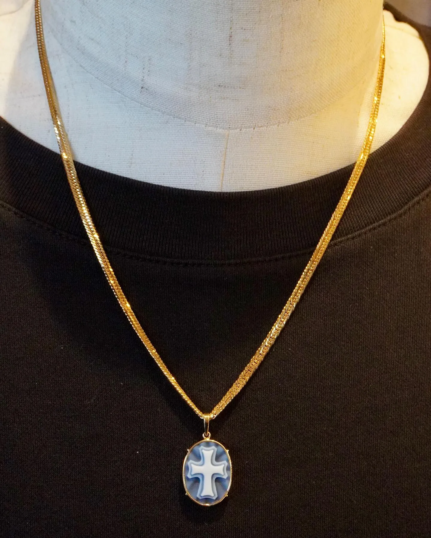 #k18 魅惑のカメオ風クロスペンダント⁎⁺˳✧༚