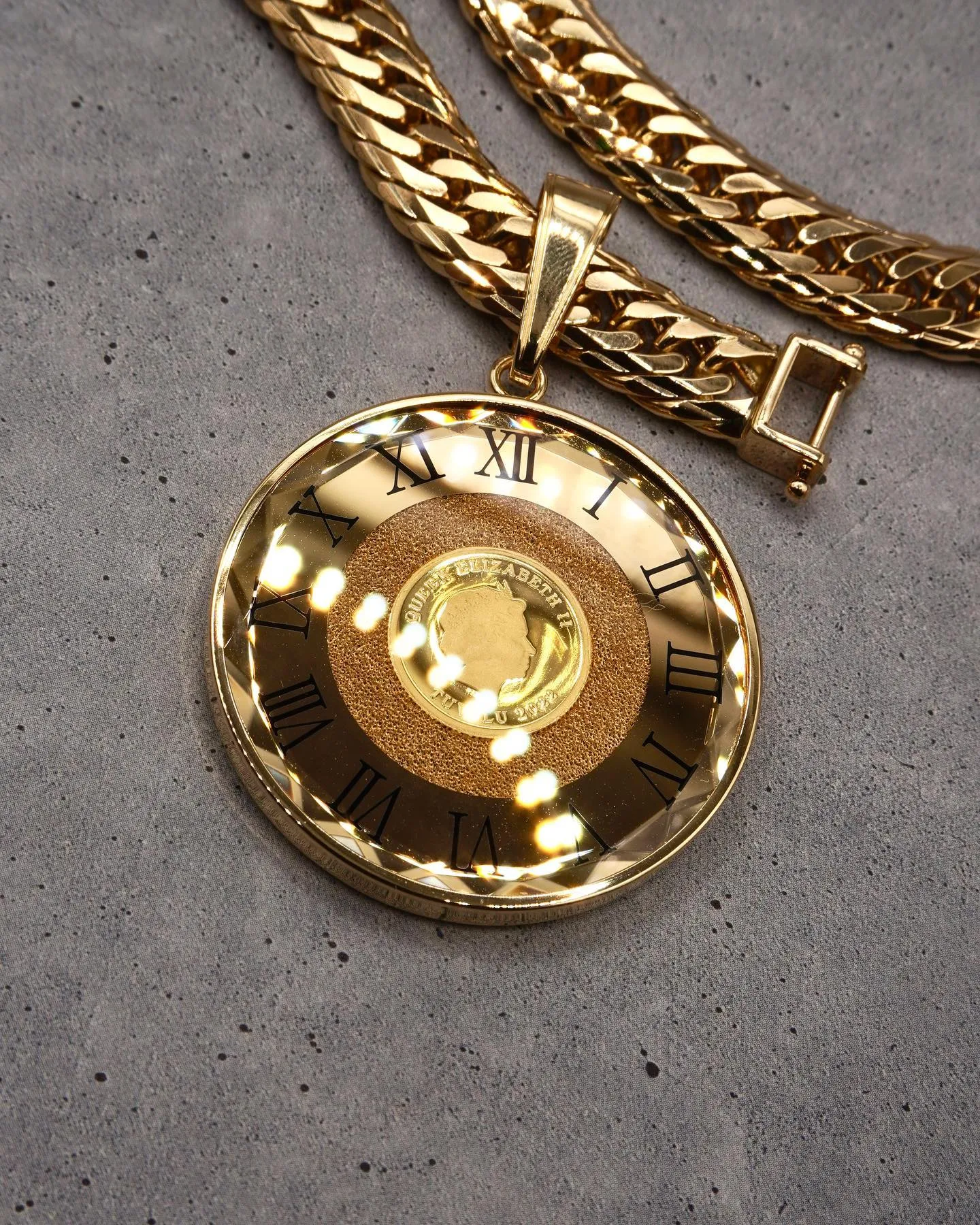 K18/K24 1/25oz ガラス付き#コイン #ペンダン...