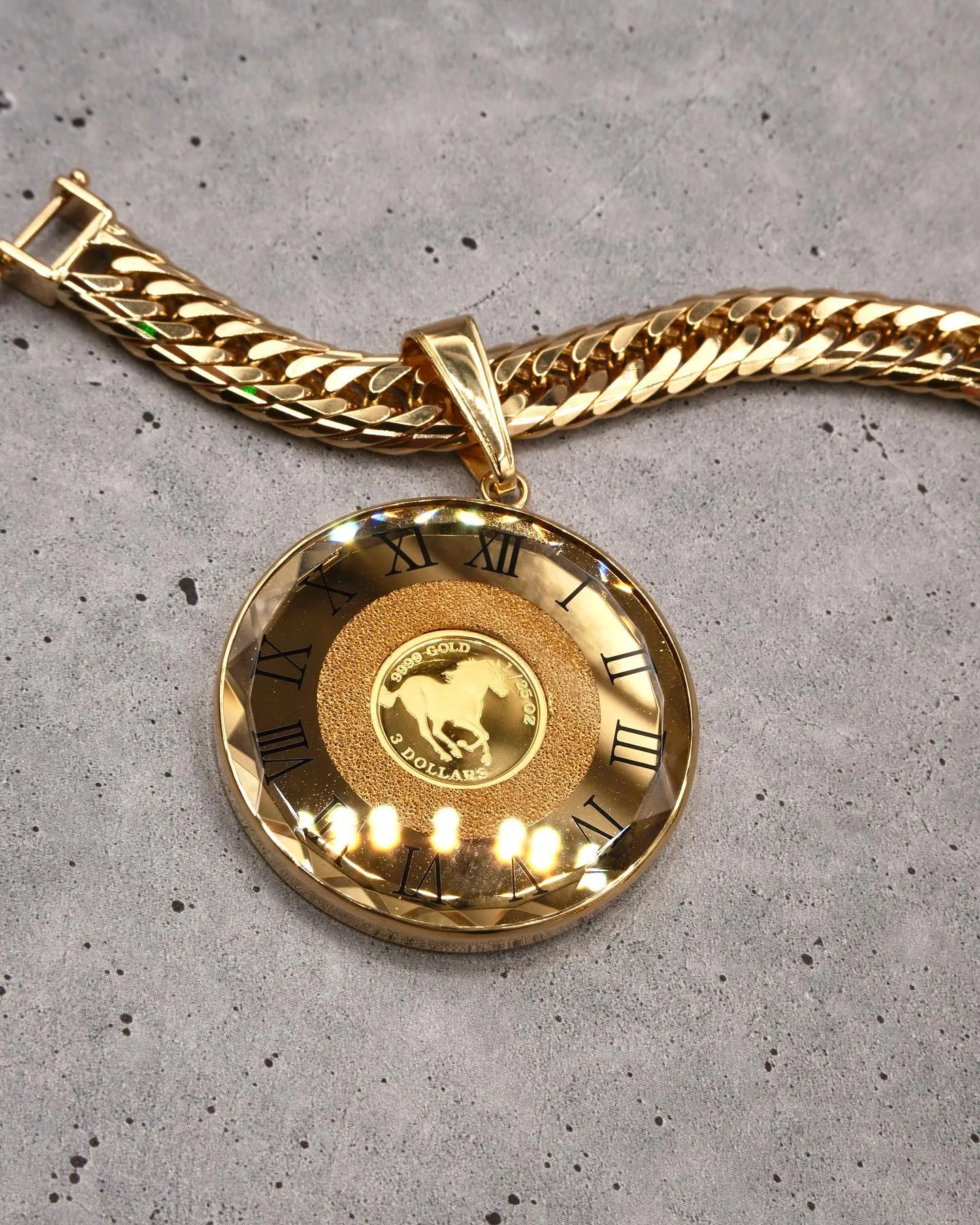 K18/K24 1/25oz ガラス付き#コイン #ペンダン...