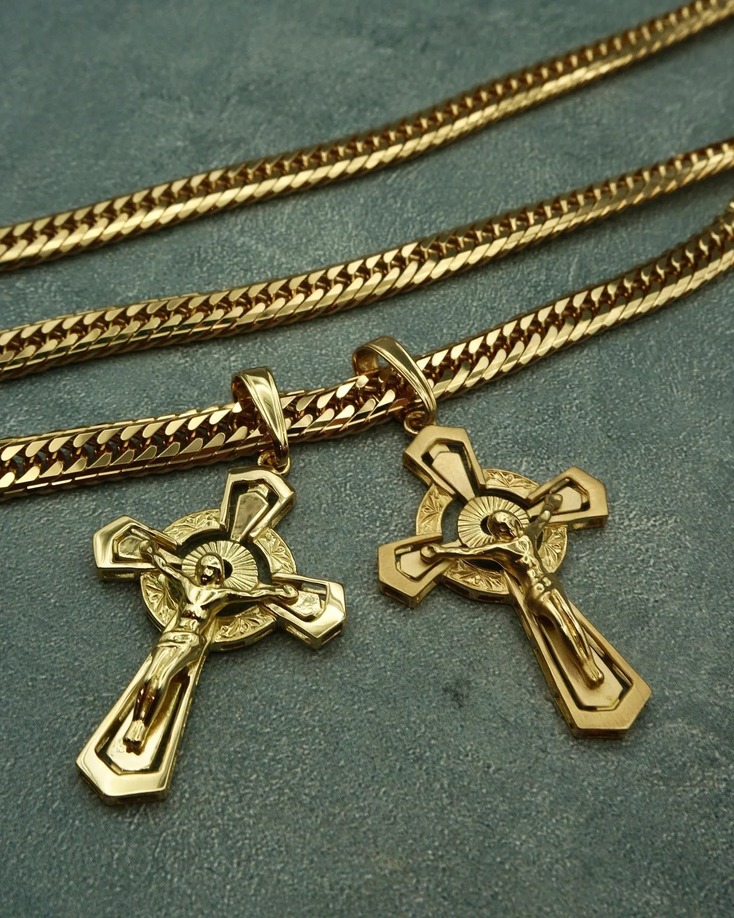 #K18 ジーザスクロスSサイズ⁎⁺˳✧༚