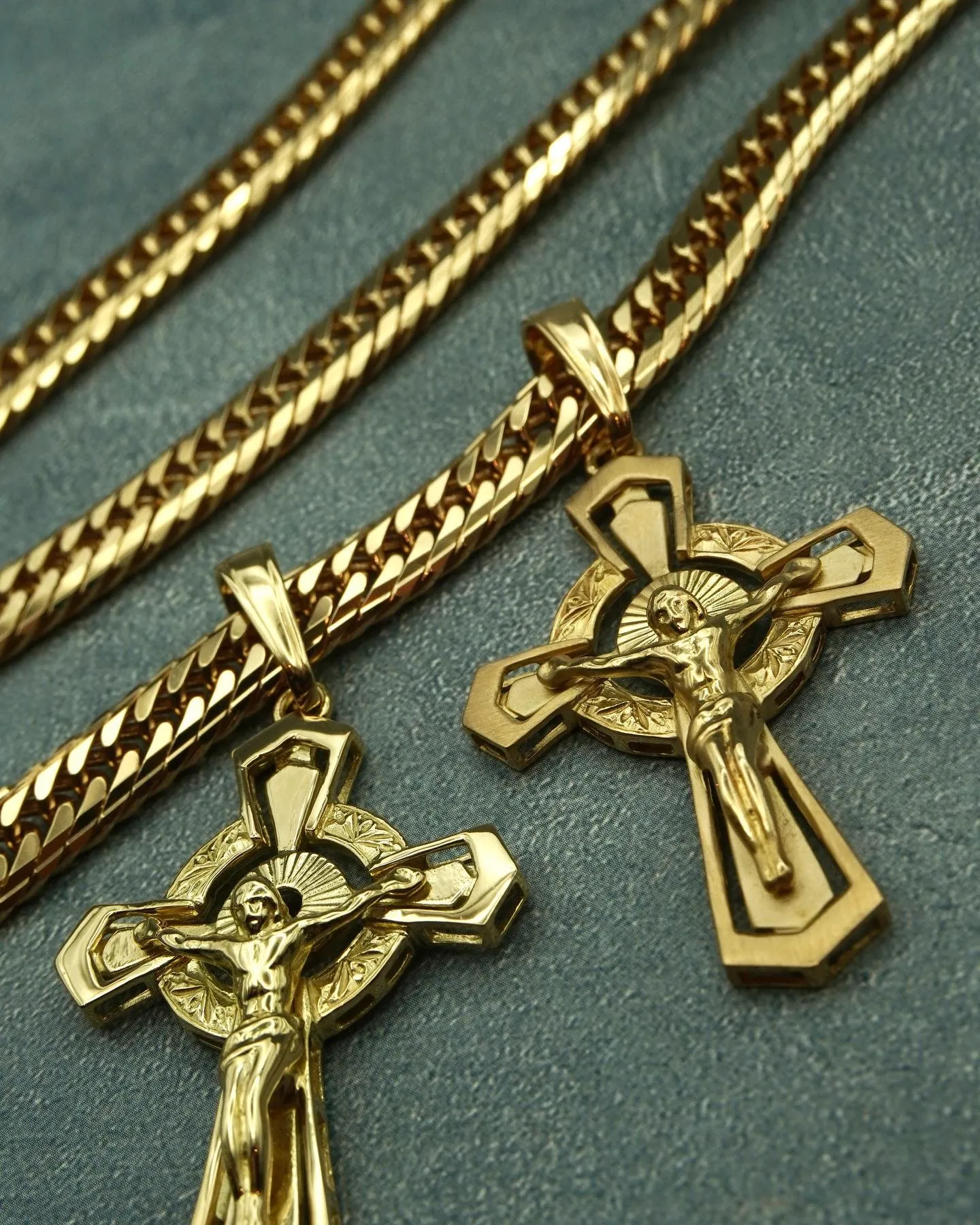 #K18 ジーザスクロスSサイズ⁎⁺˳✧༚