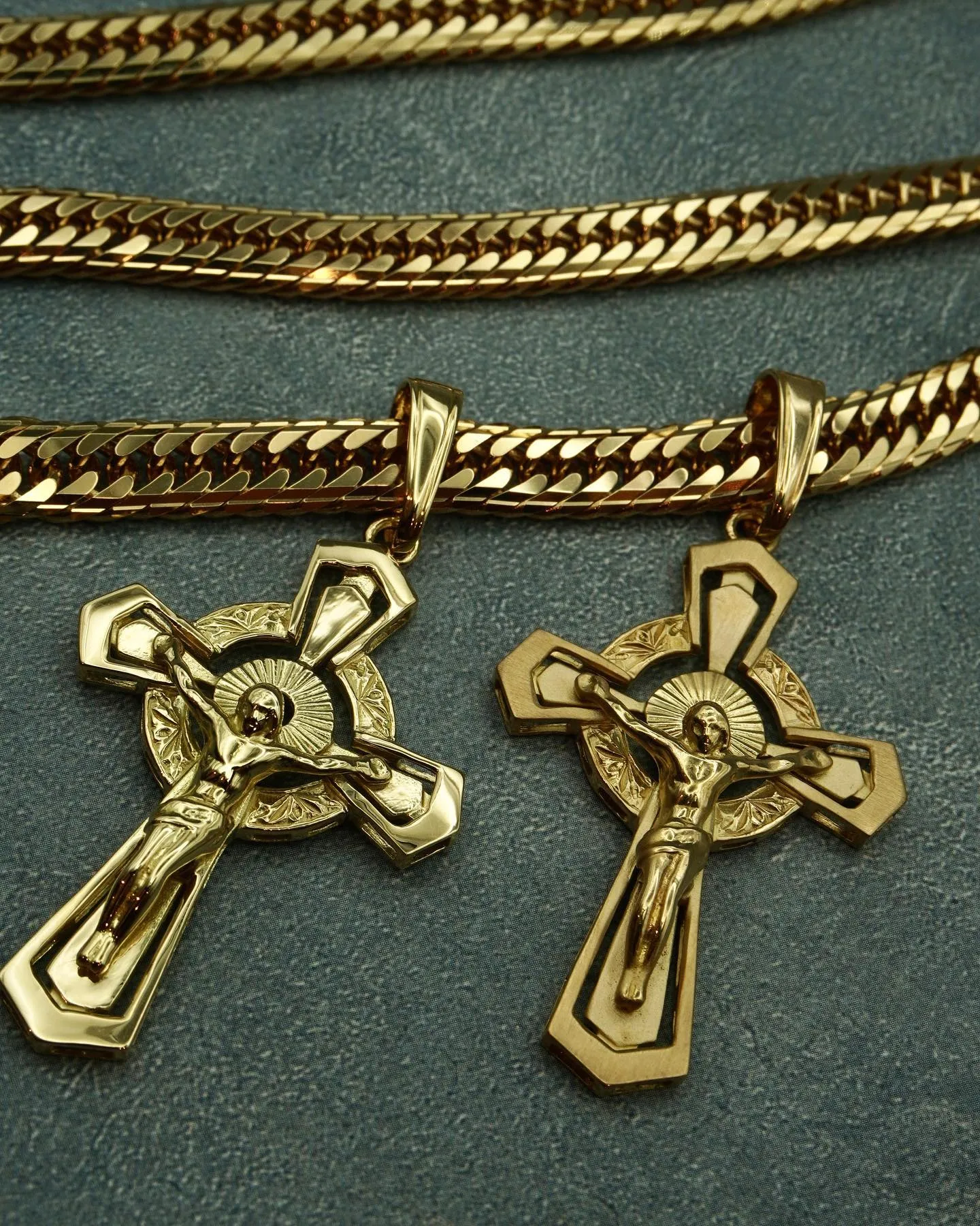 #K18 ジーザスクロスSサイズ⁎⁺˳✧༚