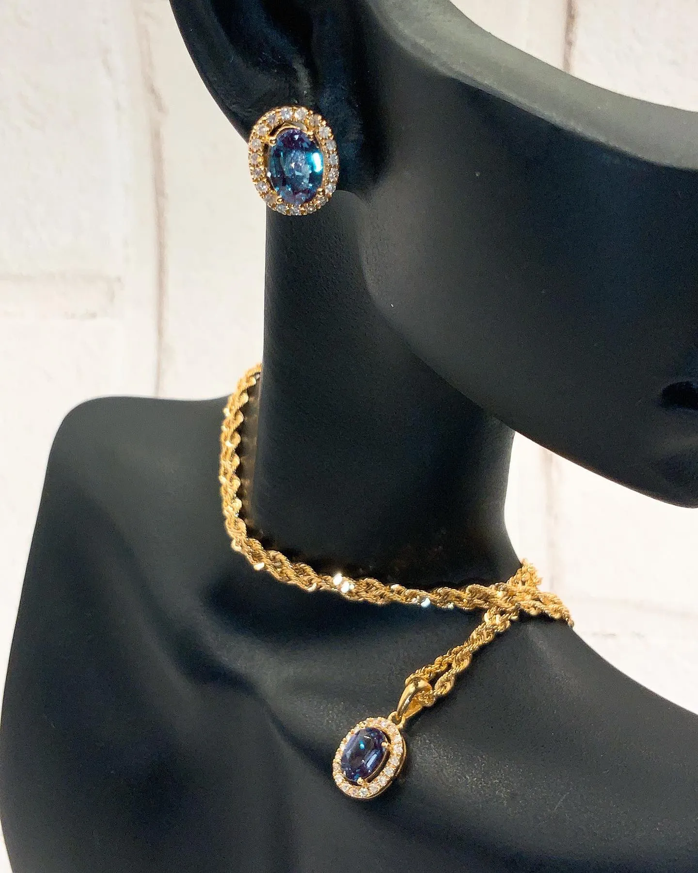 #K18 アレクサンドライト #ピアス #ペンダント ⁎⁺˳...