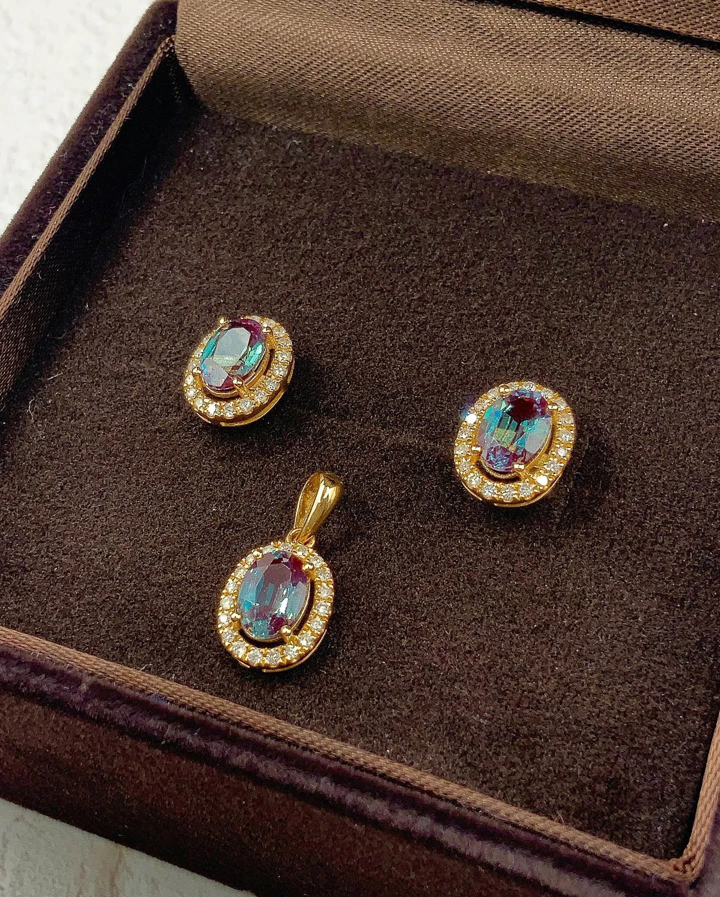 #K18 アレクサンドライト #ピアス #ペンダント ⁎⁺˳...