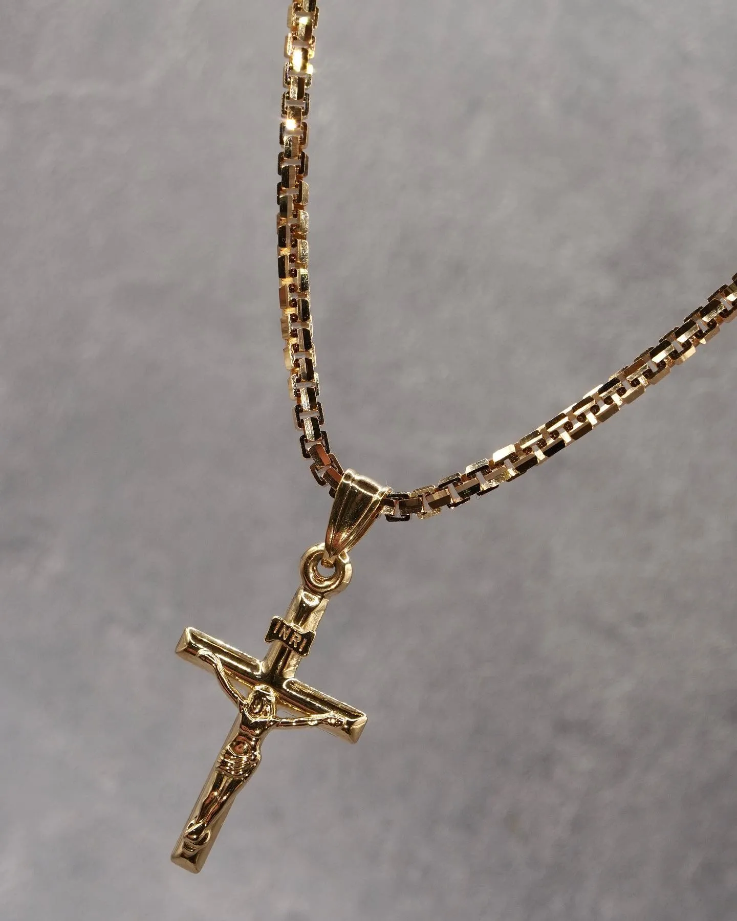 K18 クロスペンダント&ベネチアンネックレス⁎⁺˳✧༚