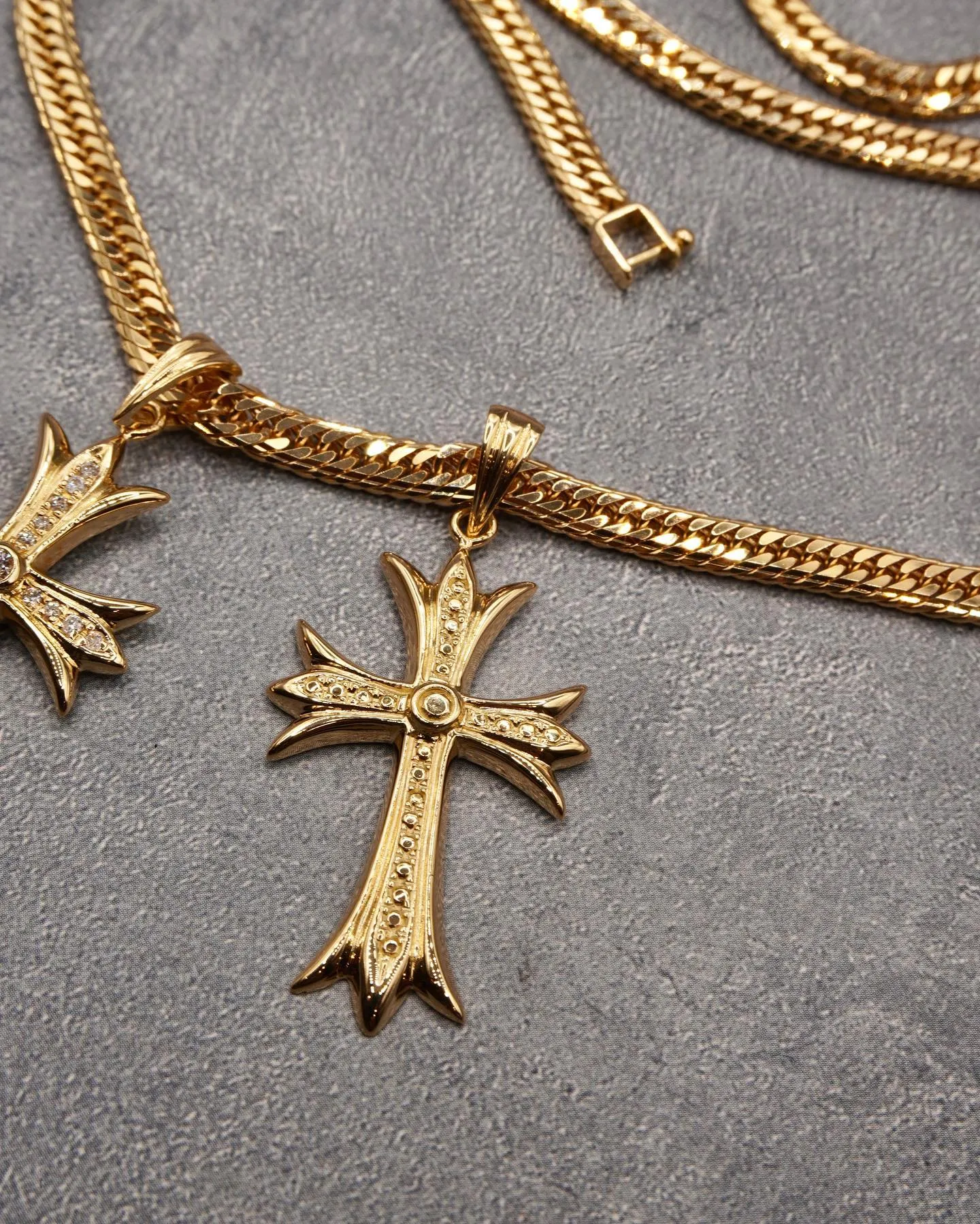 K18 クロスペンダント⁎⁺˳✧༚