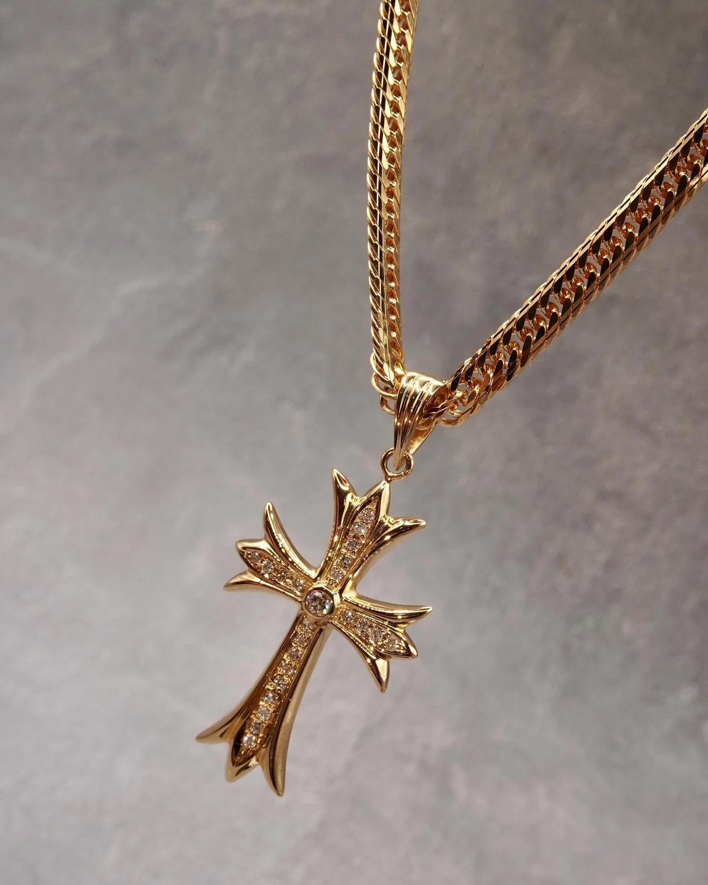 K18 クロスペンダント⁎⁺˳✧༚