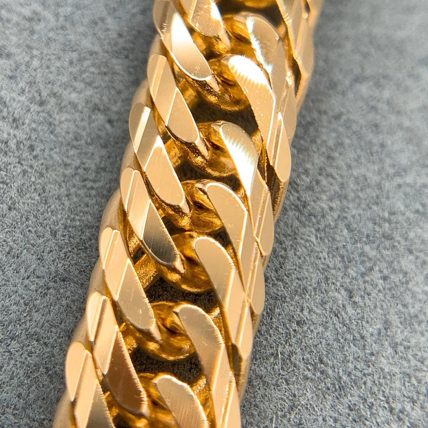 店舗休業のお知らせ📢