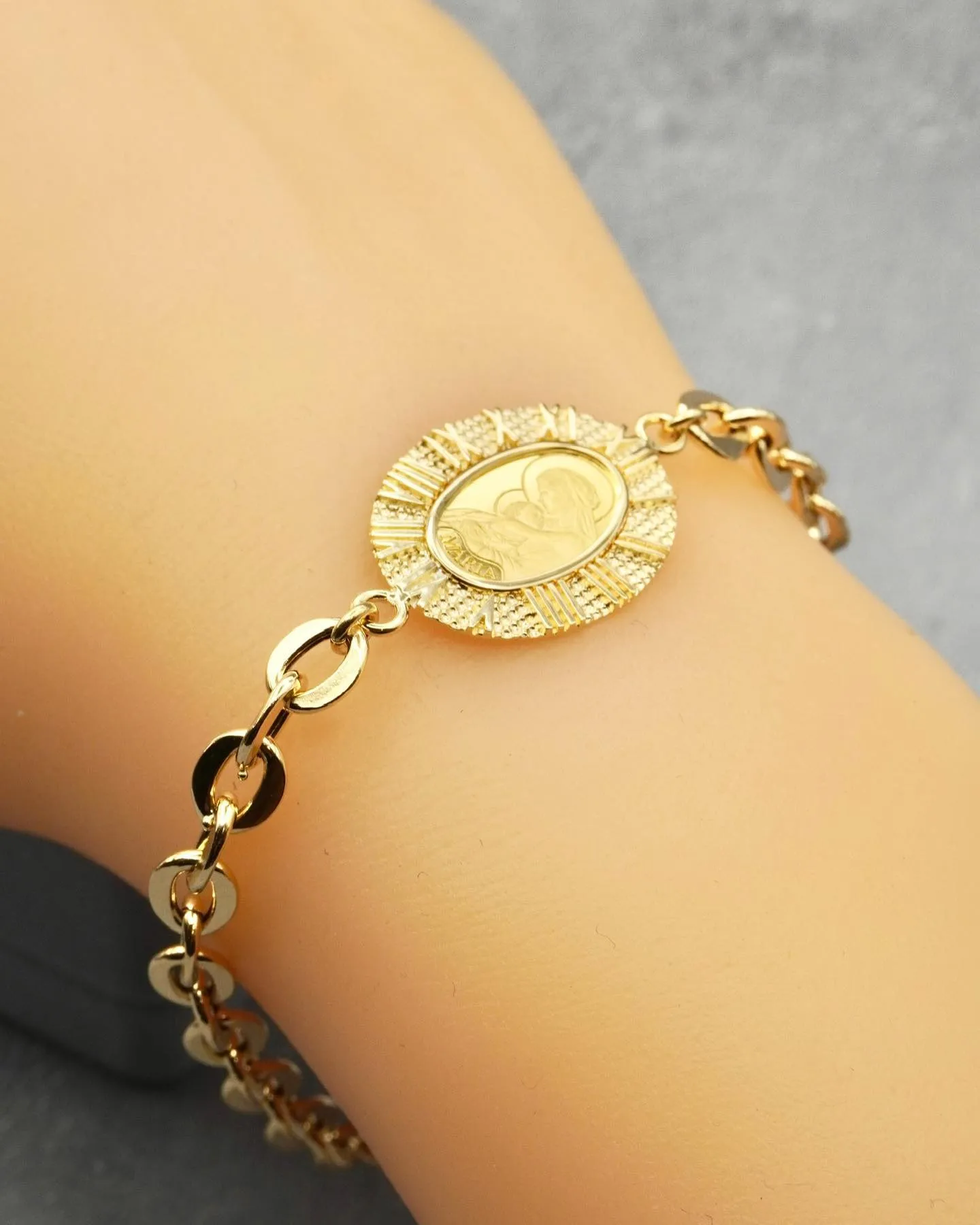 K18/K24 マリアペンダント⁎⁺˳✧༚