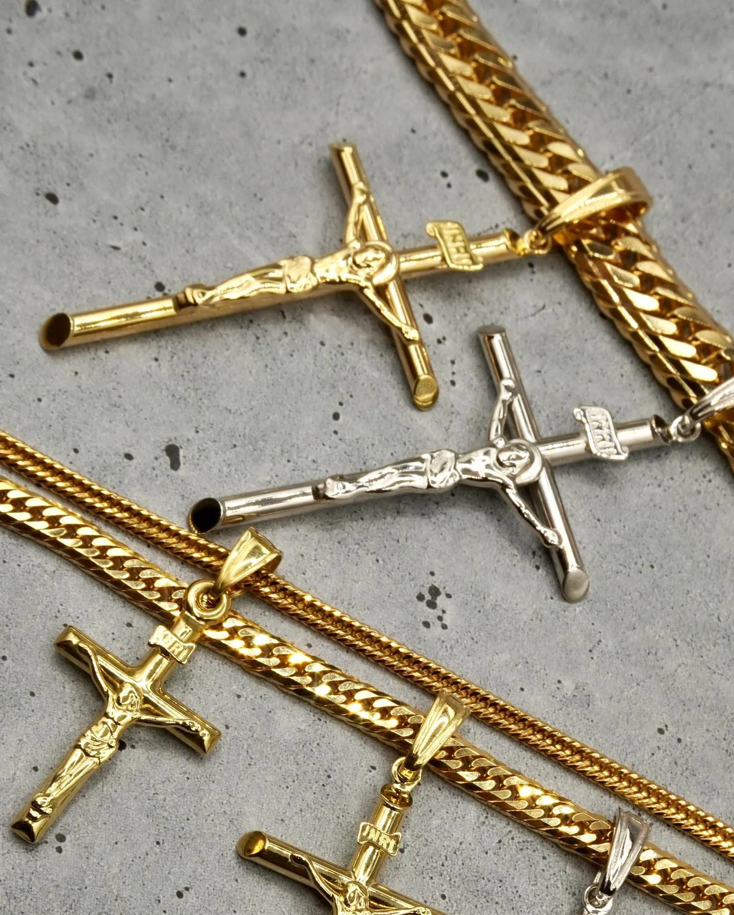 K18/K18WG 磔刑デザイン クロス⁎⁺˳✧༚