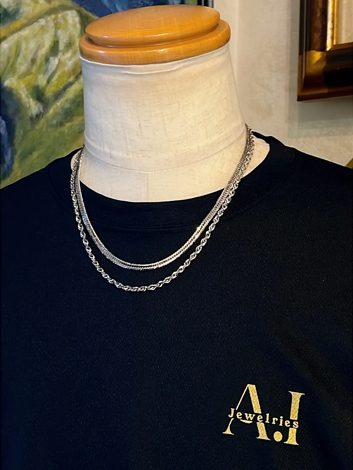 大人の余裕を感じさせるレイヤードスタイル✨