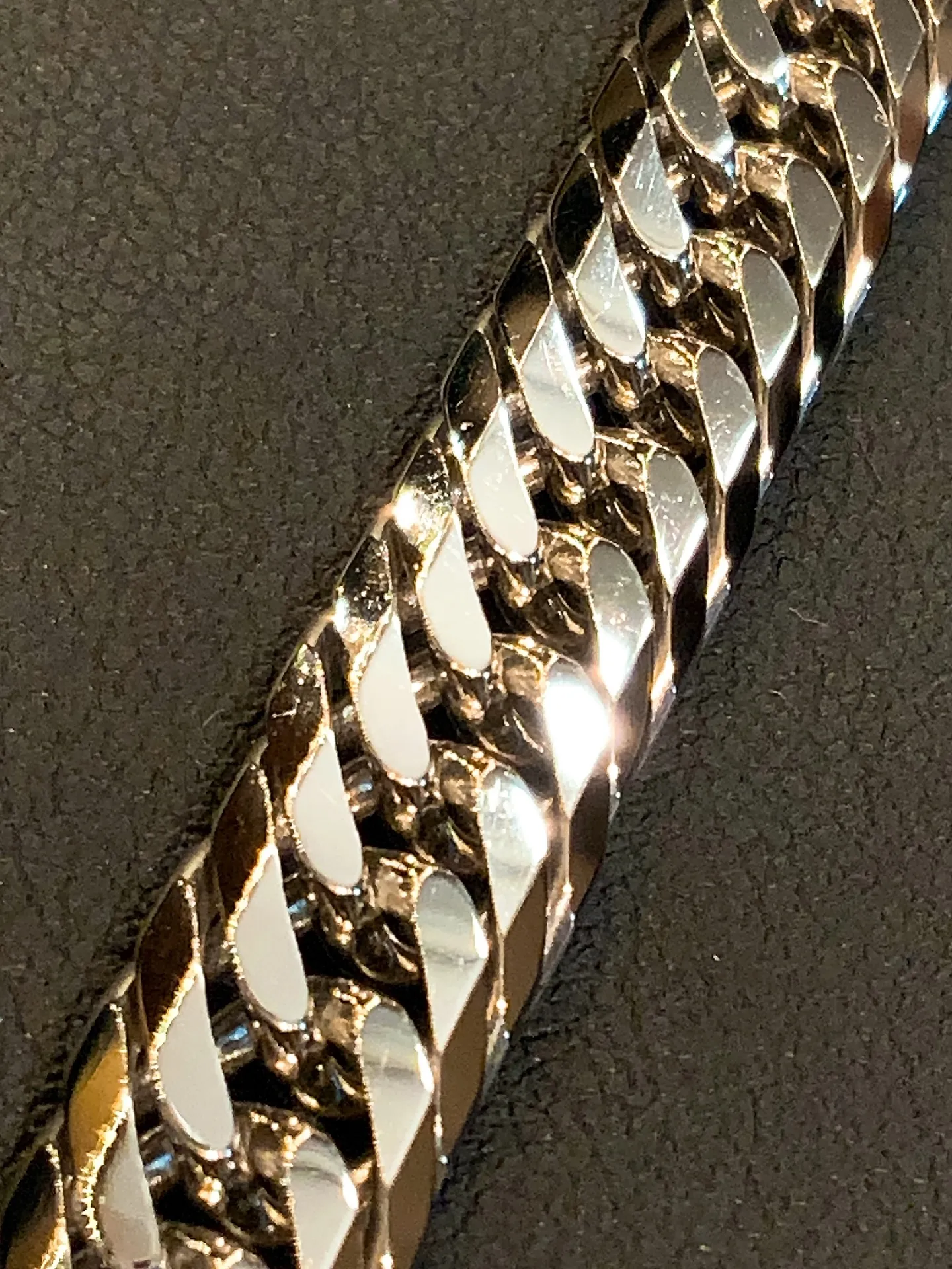 ✨50gの迫力、Pt喜平ブレスレット✨