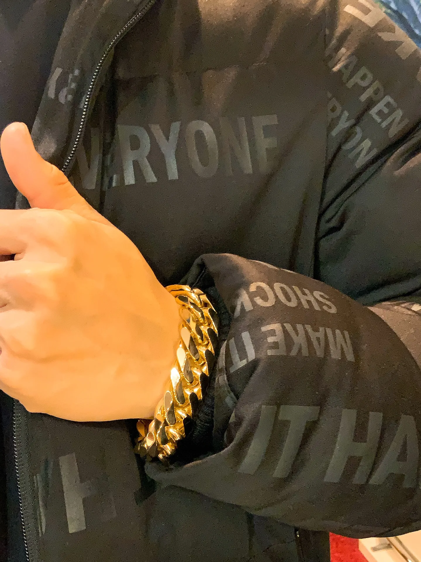 🔥**圧倒的存在感。