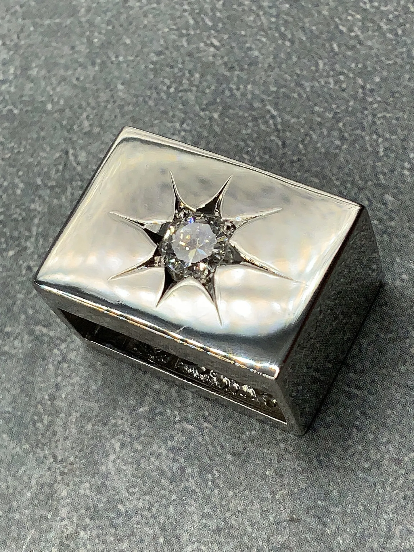 ✨PT900 ダイヤモンド ビーズペンダント✨