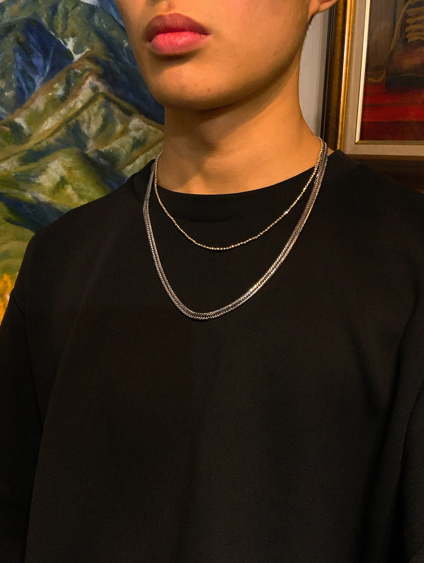 ✨異なる輝きを重ねる、大人のプラチナスタイル✨