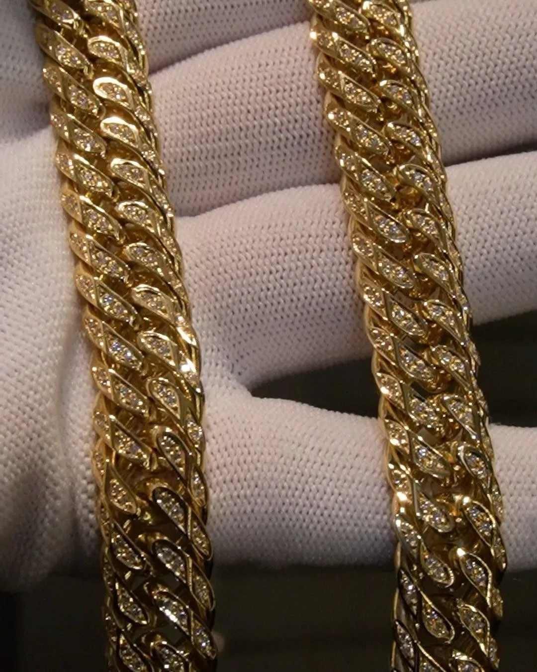 18金とダイヤモンドの超豪華喜平です。