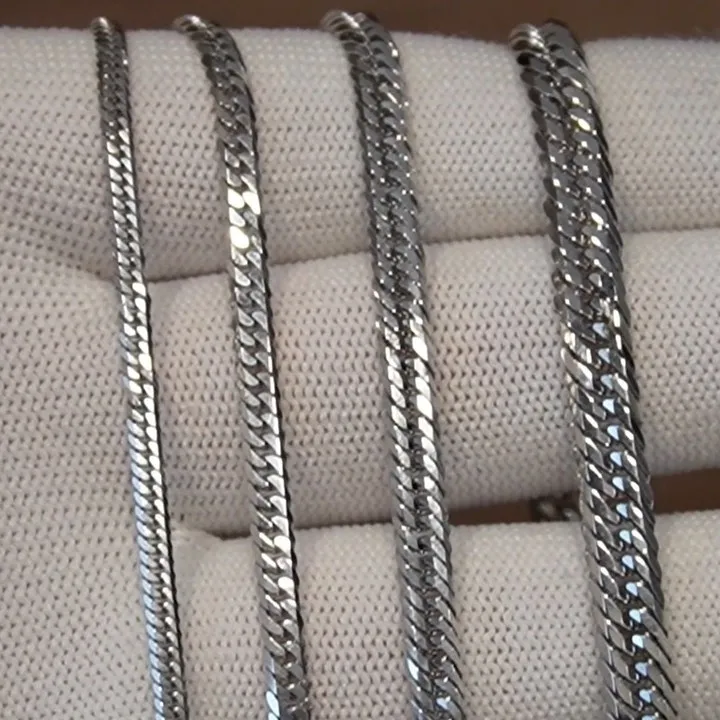 プラチナ喜平を４種類着けてみました